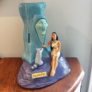 Disney Pocahontas talking money bank with Meeko Grandmother Willow 1995 moves